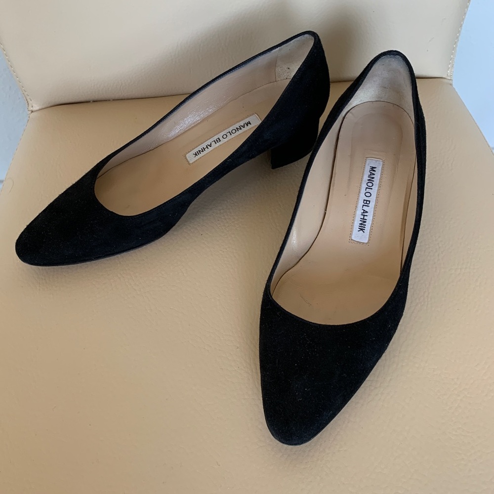 SOLD💫Manolo Blahnik Black Suede Block Heel Size 37.5